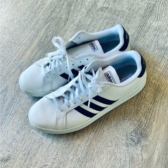 adidas Other - 🇺🇸3/$20🇺🇸 Adidas Classic Sneakers Mens 13